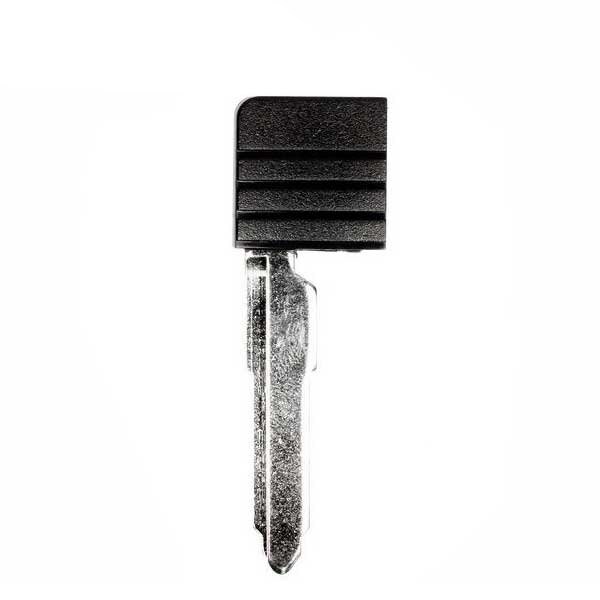 Keyless Factory KeylessFactory: EMERGENCY KEY D4Y1-76-2GXA FOR MAZDA SMART CARDS w/ Chip EKB-MAZ-1236 - main